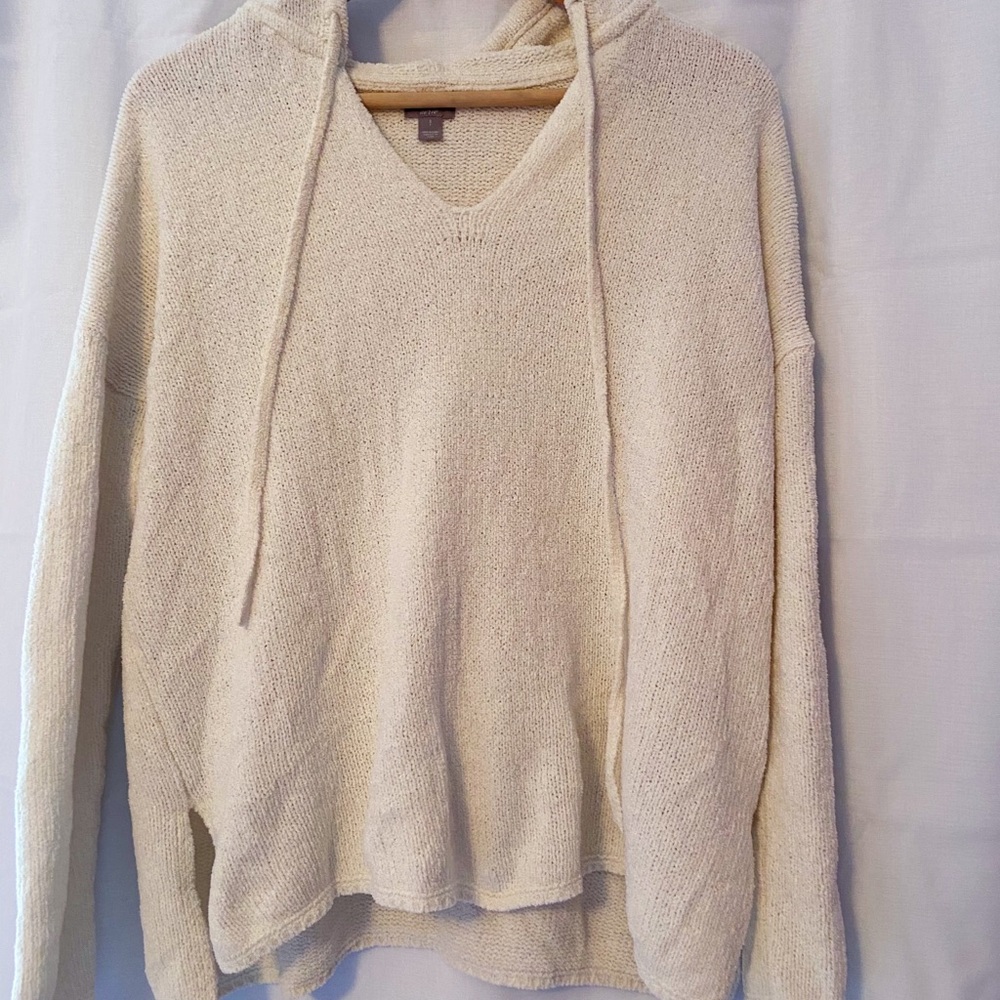 *SOLD*Aerie hooded sweater